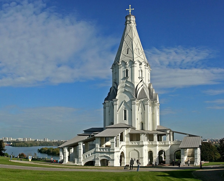 Церковь-Вознесения-в-Коломенском_001